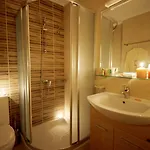 Hotel Taxiarhis Vartholomio