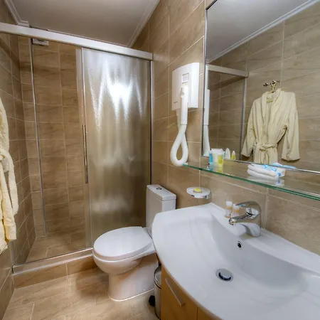 Hotel Taxiarhis