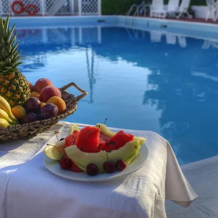 Taxiarhis 瓦尔索洛米翁