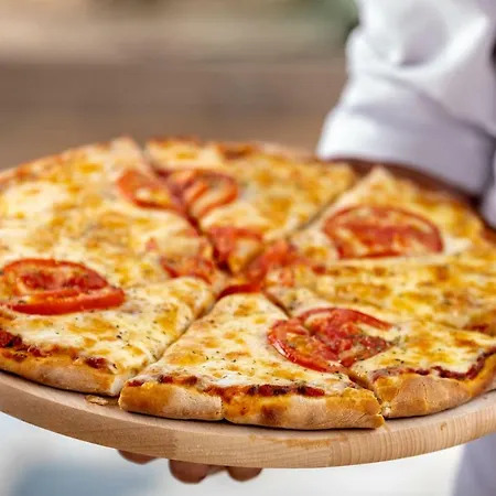 酒店 Taxiarhis 瓦尔索洛米翁