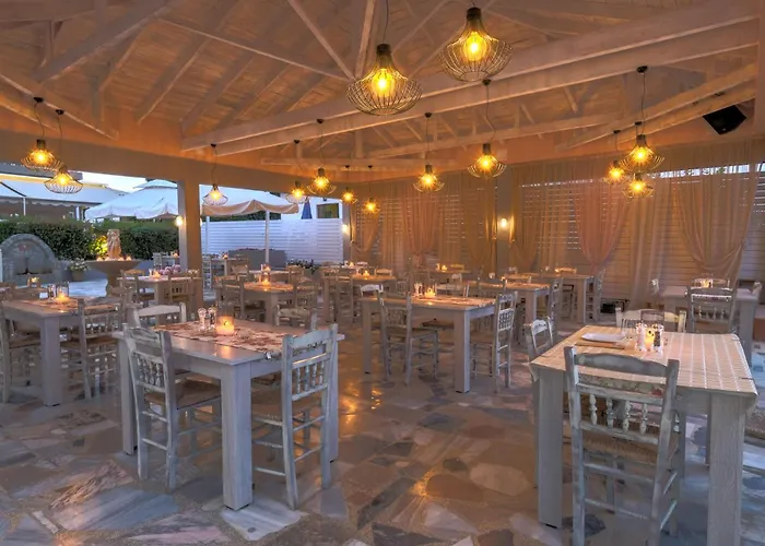 Taxiarhis Hotel Vartholomión