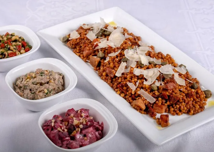 מלון Taxiarhis 3*